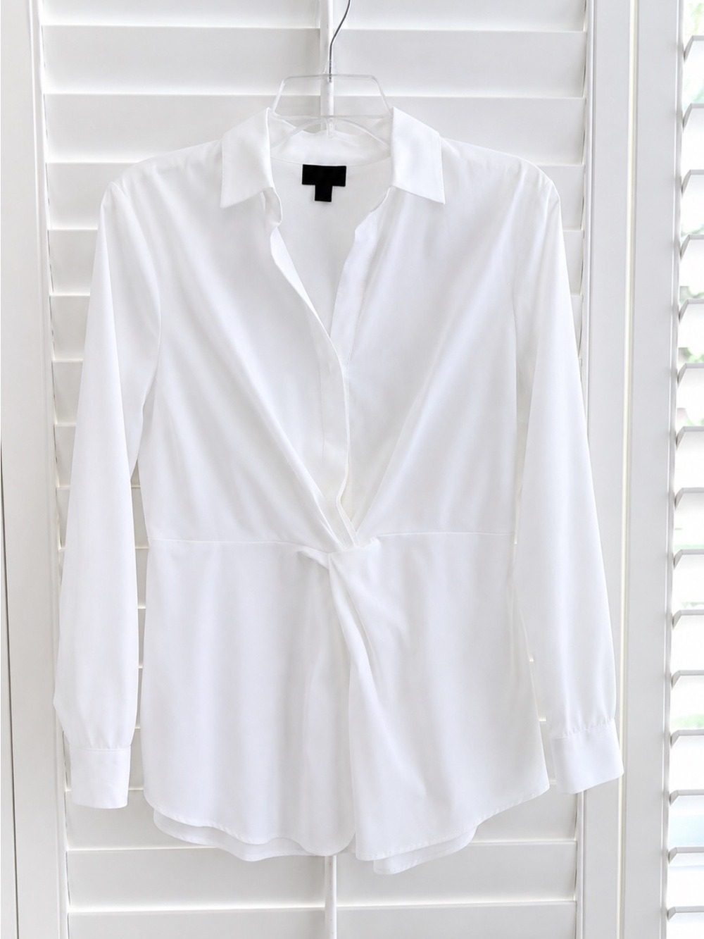Jill Classic White Button-Front Twist Waist Blouse